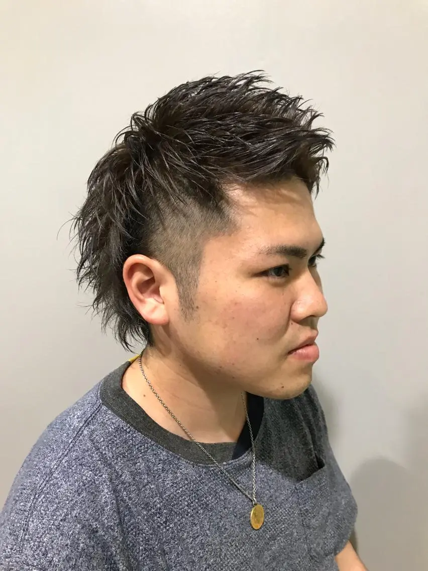 ショート カラー メンズ 山下 亮輔のヘアスタイル