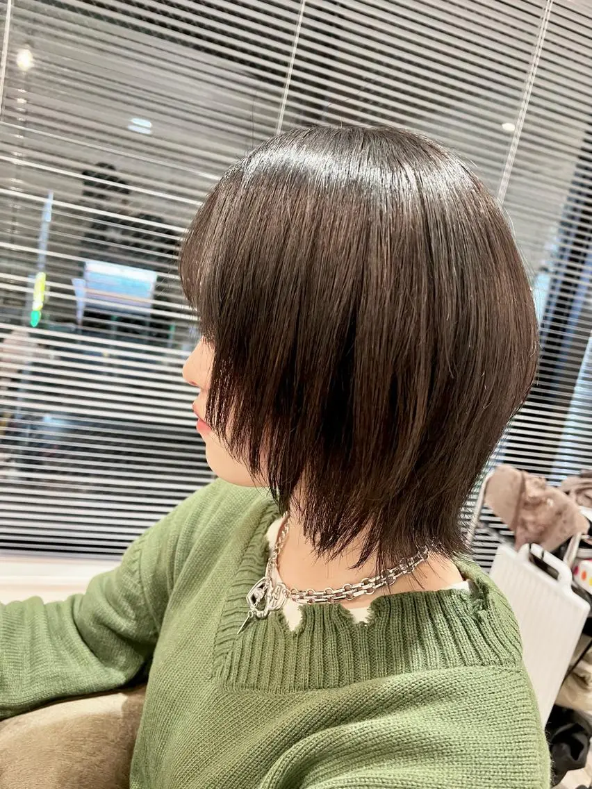 ショート ショートヘア ウルフカット カット ブリーチ毛に縮毛矯正 ✨カラー✨山田 正幸のヘアスタイル