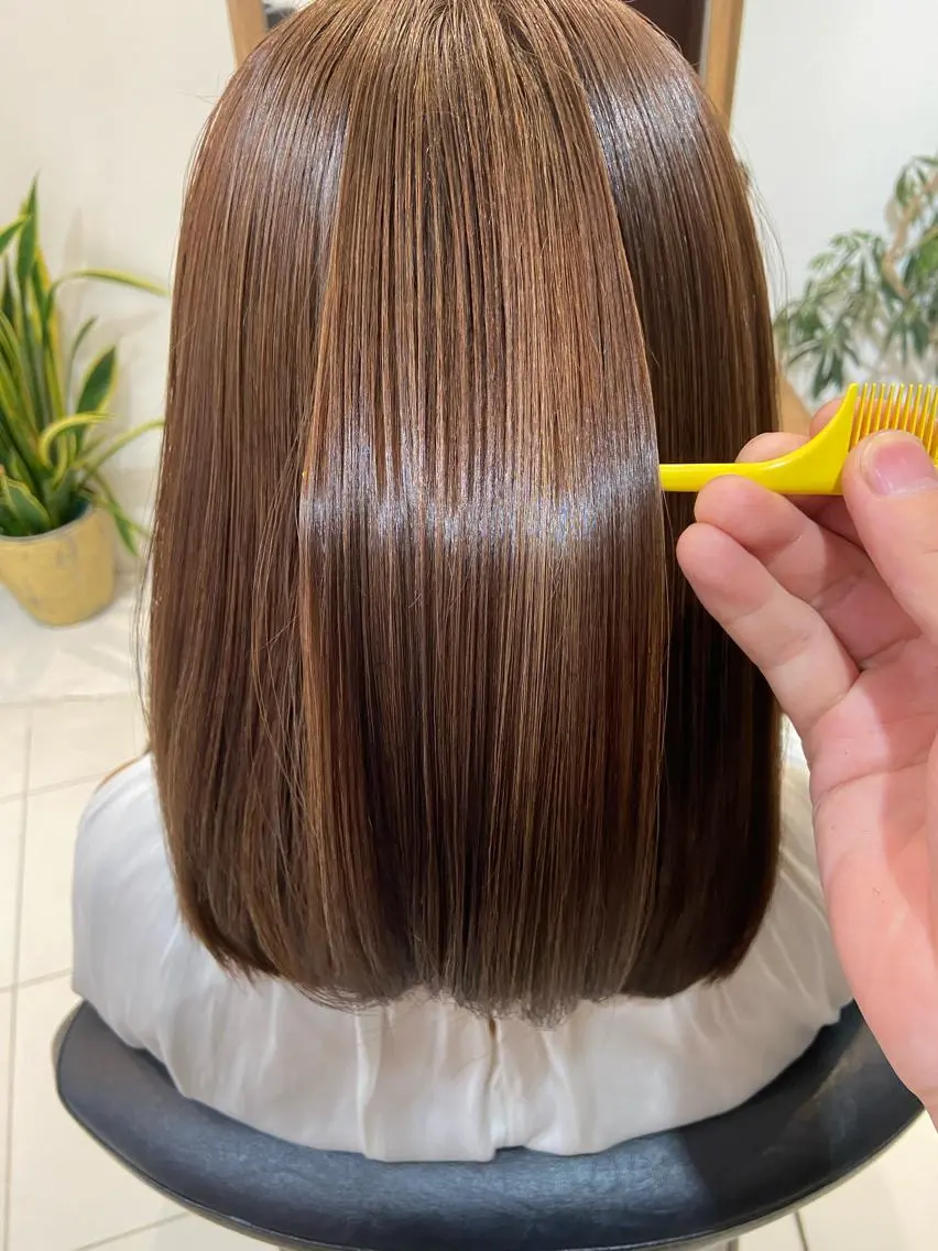 ミディアム カット 縮毛矯正 トリートメント 再現性◎✨艶髪🔆 川﨑友稀のヘアスタイル