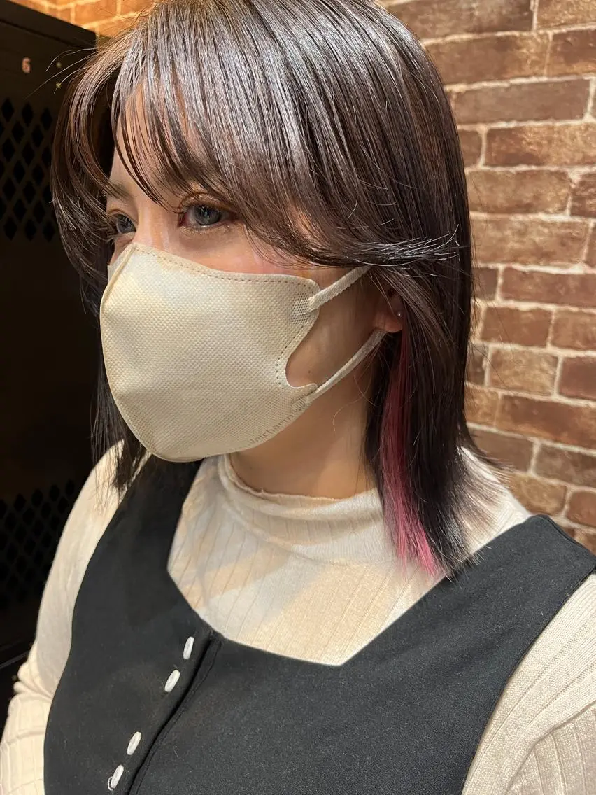 セミロング カラー パーマ ヘアアレンジ メンズ キッズ ネイル マツエク・マツパ アイブロウ メンズブリーチ メンズハイライト メンズインナーカラー メンズ韓国風 ブリーチ 久木原 ゆりのヘアスタイル