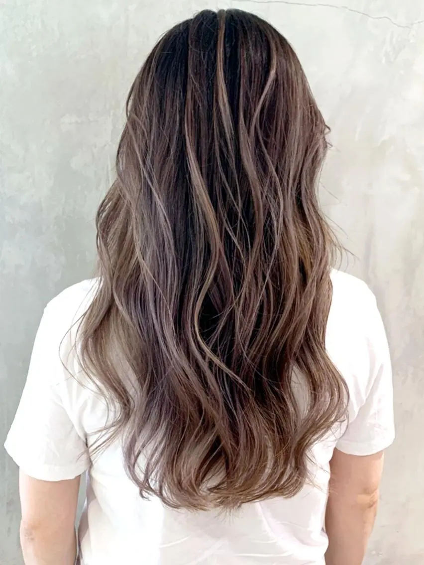 セミロング カラー パーマ ヘアアレンジ グラデーションカラー ハイライトカラー ハイライト ITbyALBUM 中野店のヘアスタイル