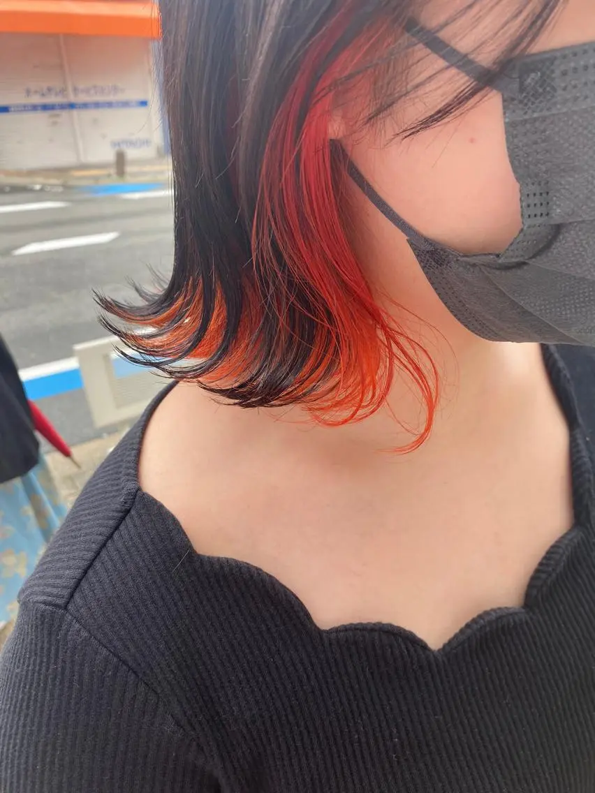 カラー イヤリングカラー オレンジ カット ヘアカラー トリートメント 西村 美羽のヘアスタイル