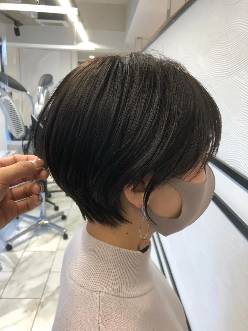 ショート ショートボブ ボブ ハイライト 髪質改善 ショートヘア レイヤーカット 早崎太生のヘアスタイル