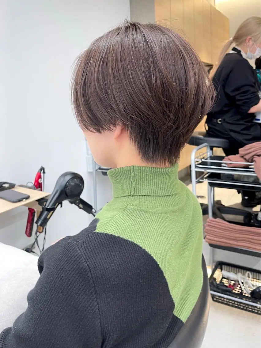 ショート オカダ ノゾミのヘアスタイル