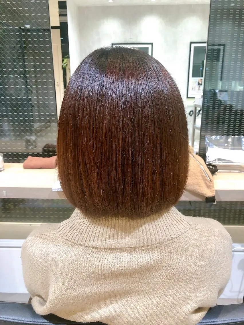 ミディアム 縮毛矯正 CYNTHIADUE 店長| IRISUのヘアスタイル