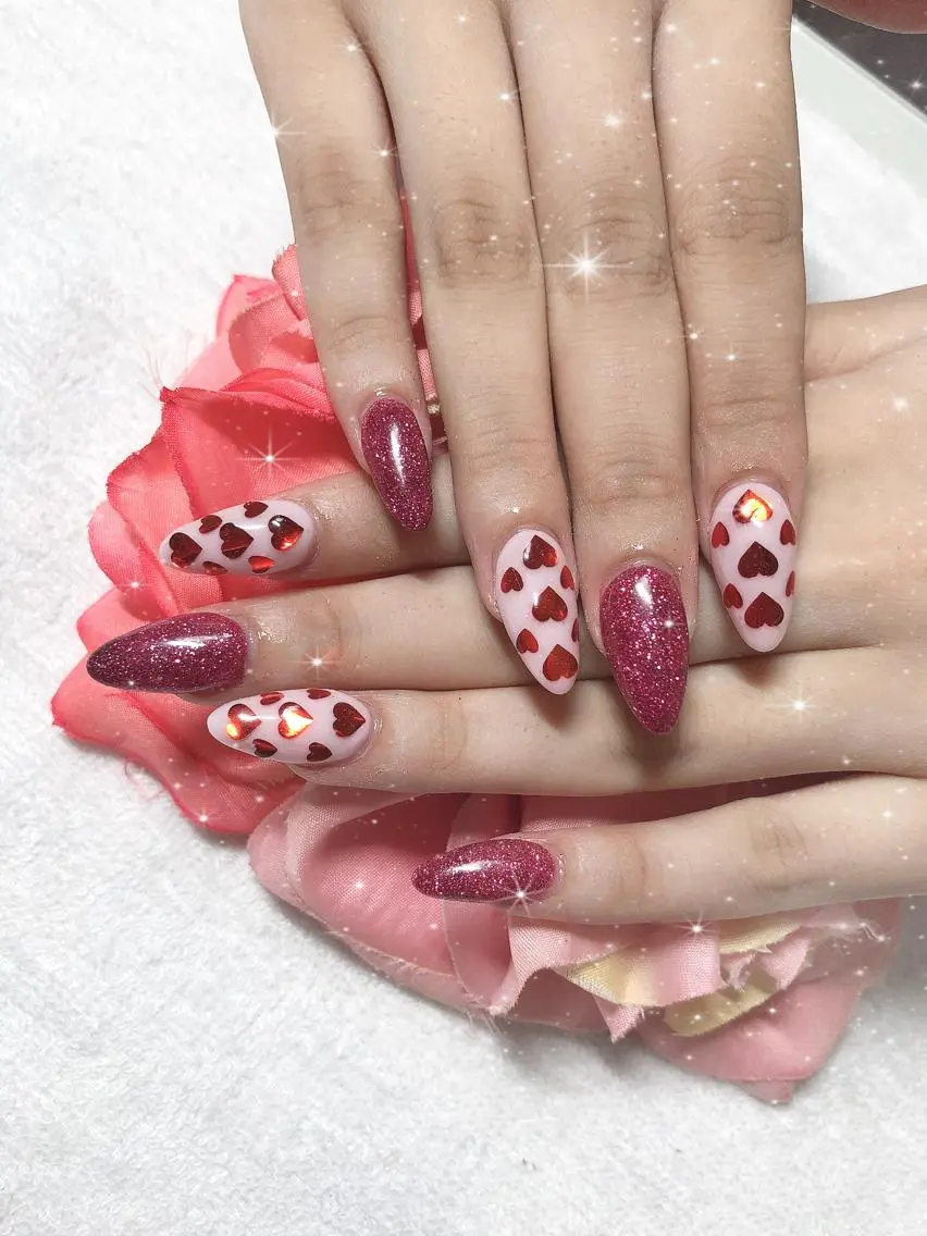 ミディアム ネイル ハンドネイル 《LB》ラブリエ Nail&eyeのマツエク・マツパデザイン