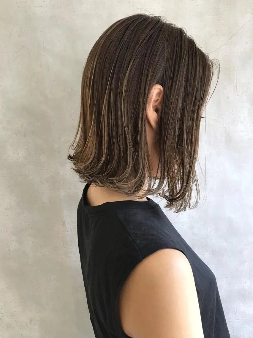 ショート カラー アディクシーカラー ブリーチ ケアブリーチ ダブルカラー ハイライトカラー MOU namba ムウナンバのヘアスタイル