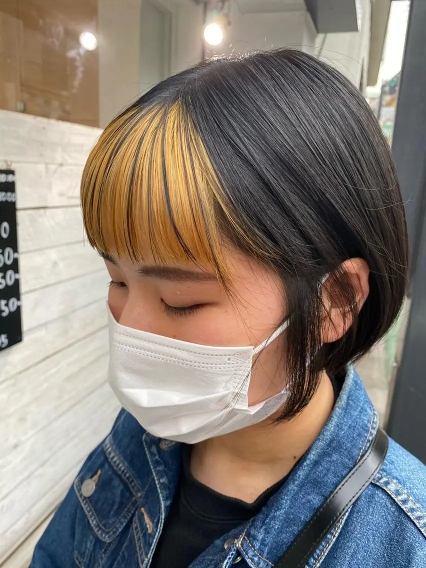 ショート カラー ブリーチ ヘアカラー トリートメント 森貴裕/ニュアンス パーマ/オリーブのヘアスタイル