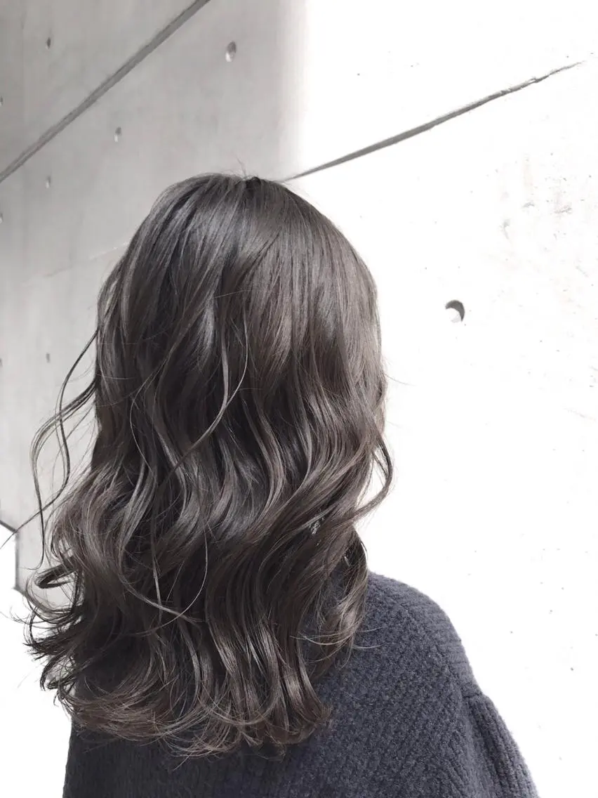 ミディアム カラー グレージュ 半個室女性salon 🩰Natsumiのヘアスタイル
