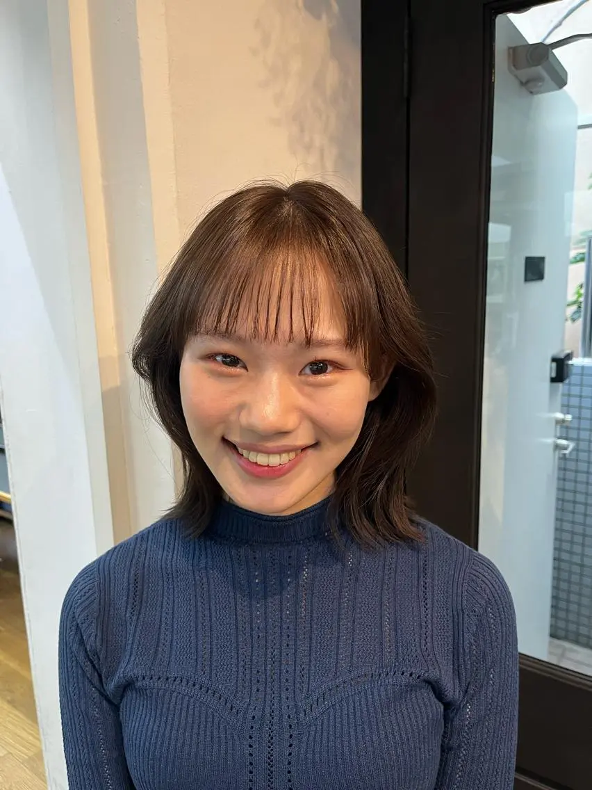 ミディアム ボブ くびれヘア Airi 韓国y2k ハイレイヤーのヘアスタイル