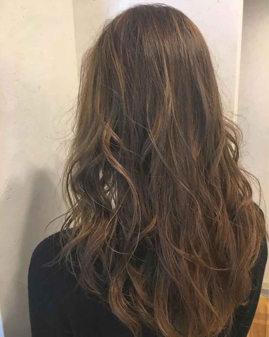 セミロング カラー アッシュ ブリーチ ハイライトカラー ハイライト TOWA 野村　コウダイのヘアスタイル
