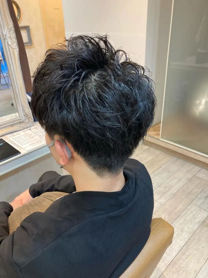 ショート パーマ 似合わせカット waRin syamp&headのヘアスタイル