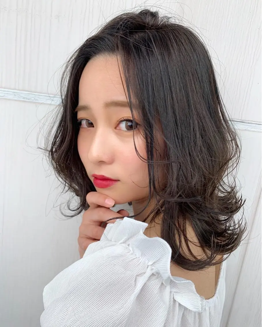 ミディアム カット ヘアカラー トリートメント 髪質改善will hairdesignのヘアスタイル
