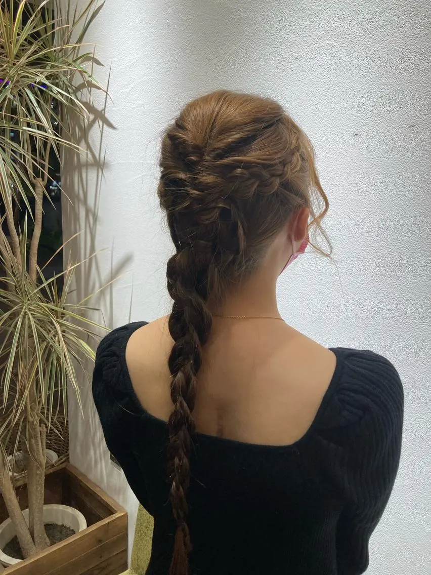 ロング ヘアアレンジ デート ロング ヘアセット 成沢 モニカのヘアスタイル