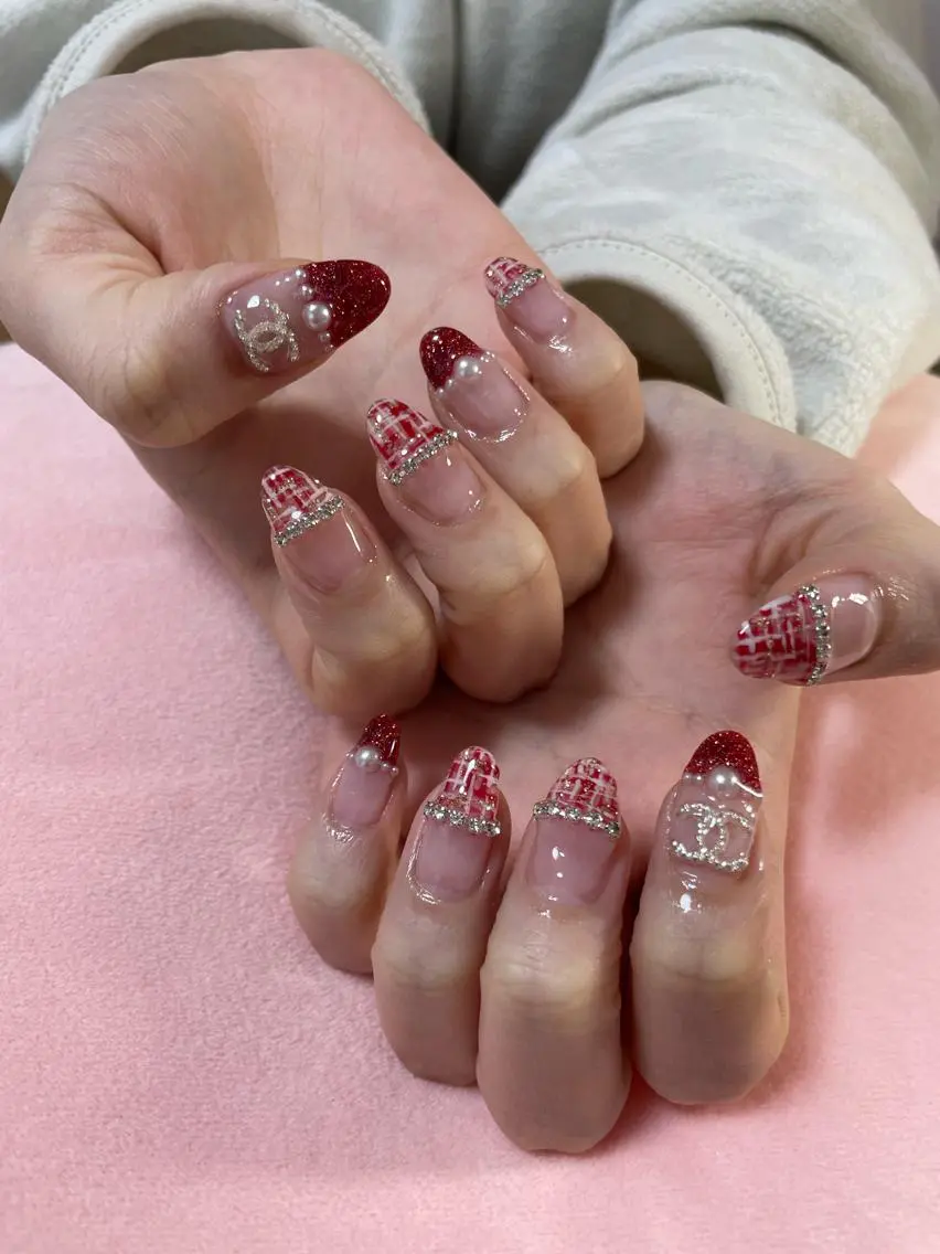 ネイル ハンドネイル フットネイル nailsalon momoのネイルデザイン