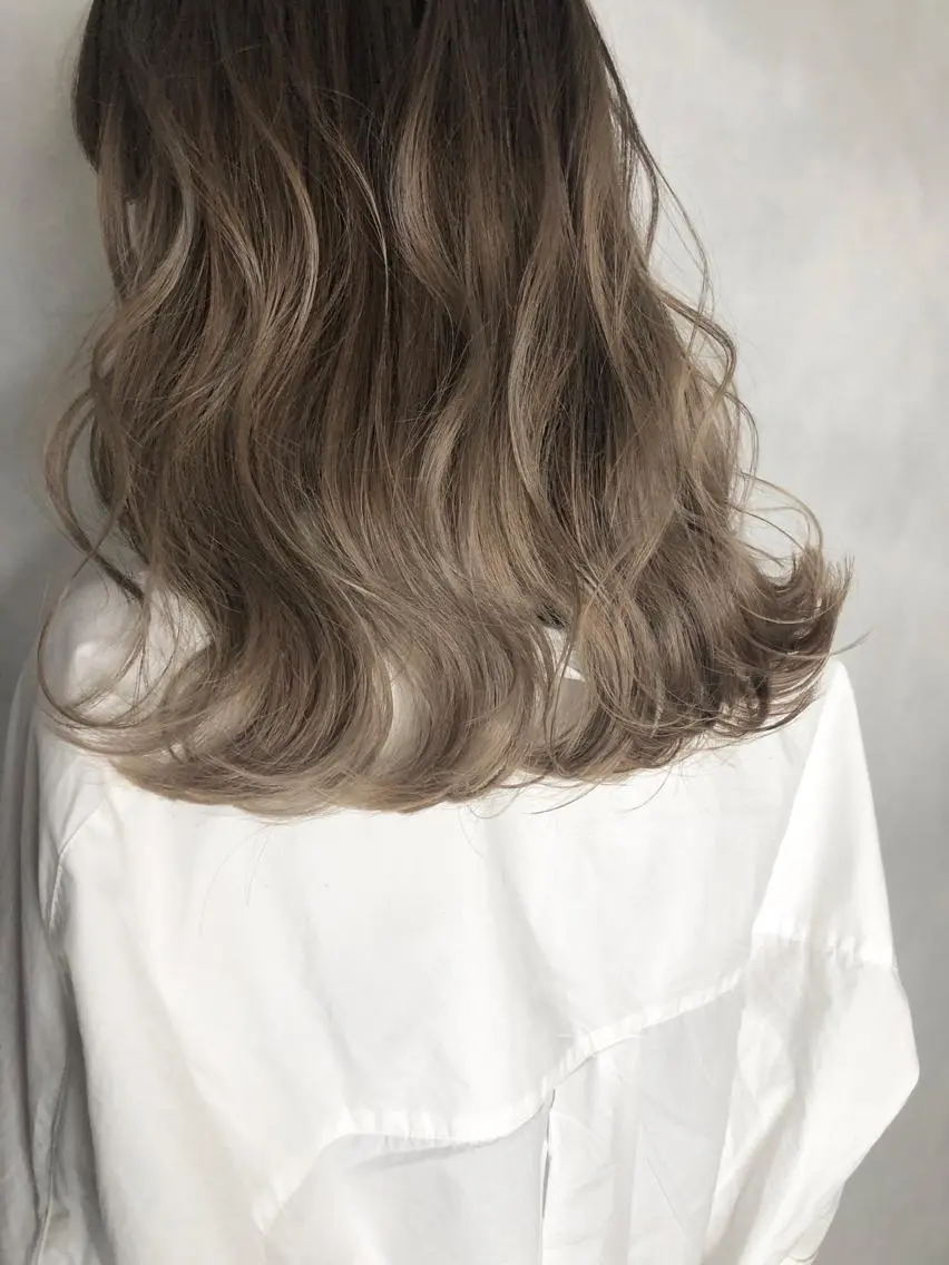 ミディアム 小澤大輔 YOLO hairのヘアスタイル