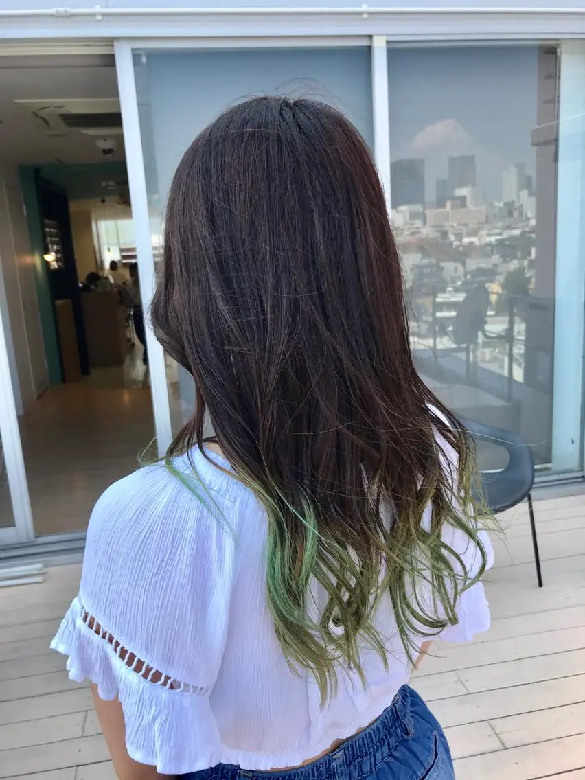 ロング カラー ミント ミントグリーン カット ヘアカラー トリートメント インナーエクステ渋谷 🦋KAJIのヘアスタイル