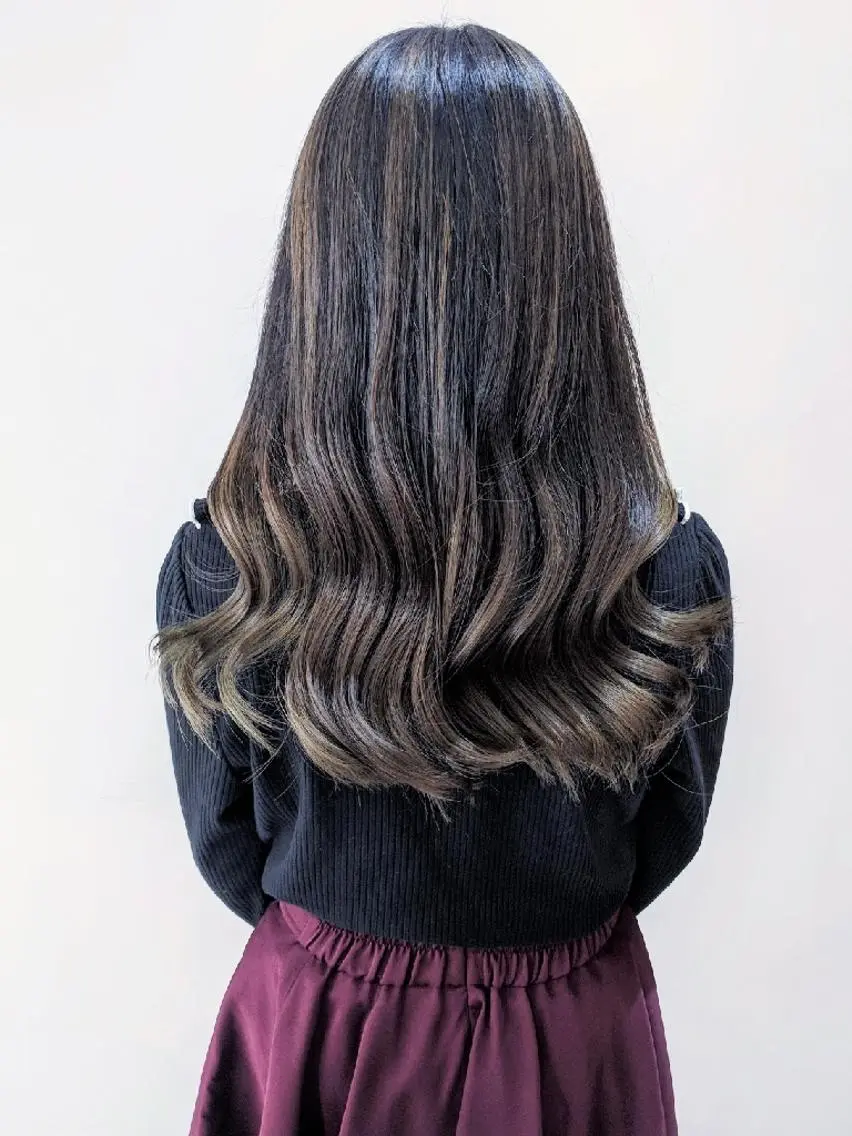 ロング カラー 🌈完全個室🌈 ZAWA.のヘアスタイル