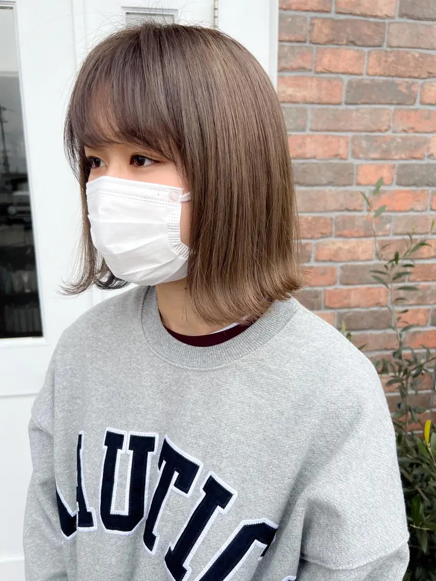 ミディアム カラー ベージュカラー YURAGI🤍 SAEのヘアスタイル