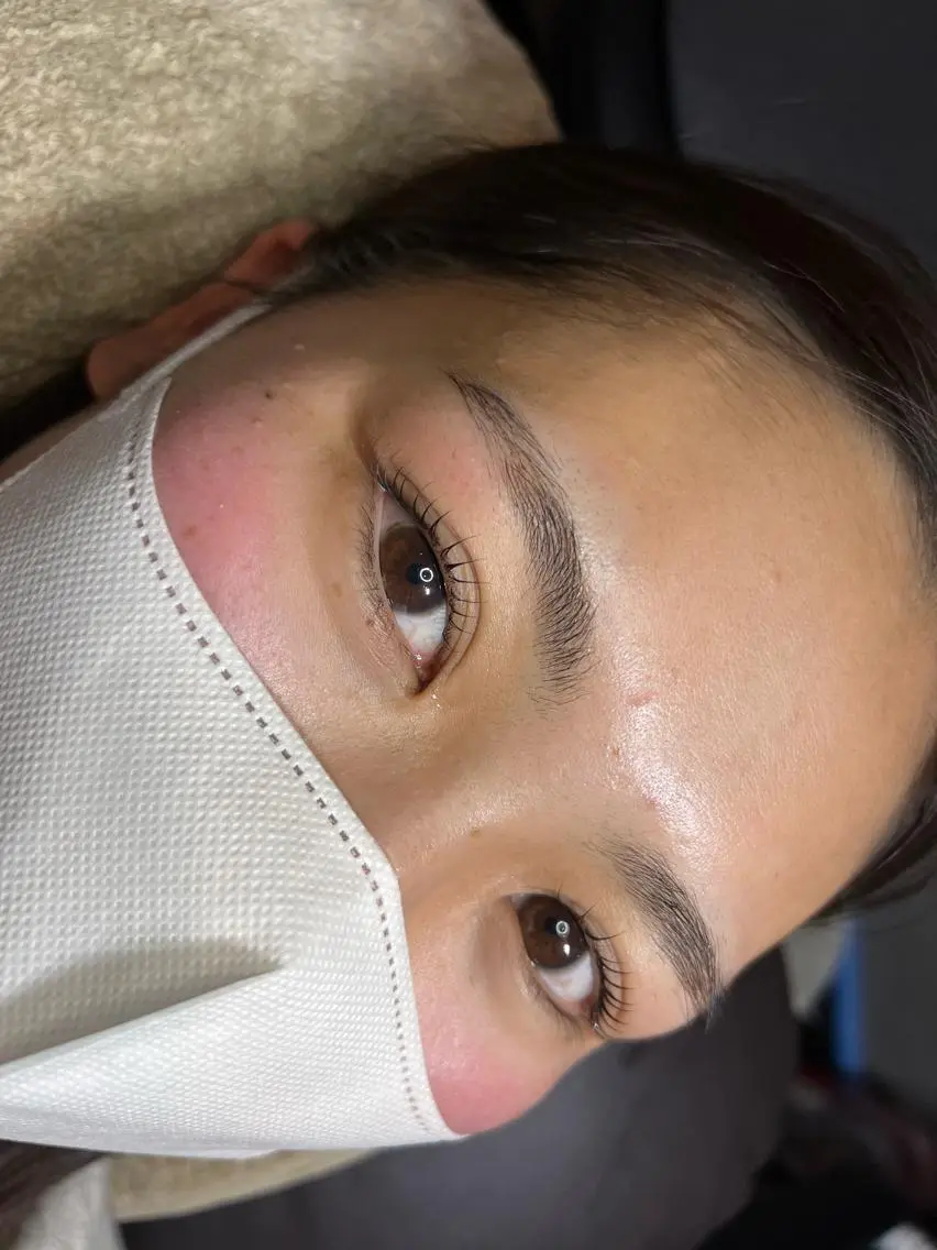 マツエク・マツパ 《eyenail M 》tsubakiの眉毛・アイブロウイメージ