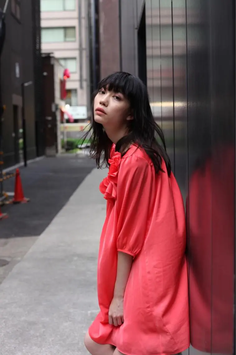 ミディアム カラー パーマ ヘアアレンジ メンズ キッズ ネイル マツエク・マツパ メンズウルフカット アディクシーカラー 透明感カラー ボブ ウルフカット 藤井 仁紀のヘアスタイル