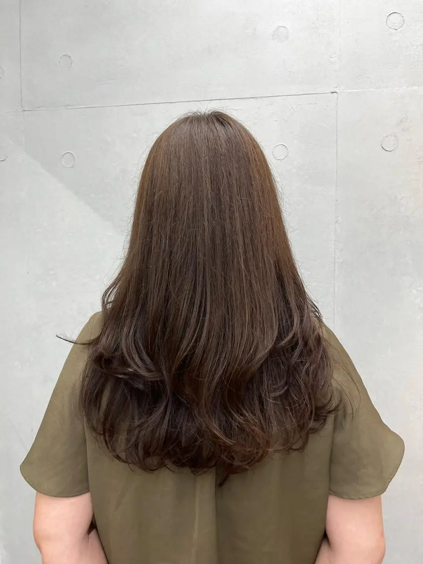 ロング clomus AZUのヘアスタイル