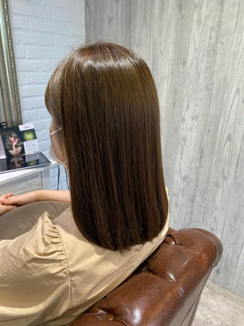ミディアム カラー ベージュカラー Renatus店長 金子裕美のヘアスタイル