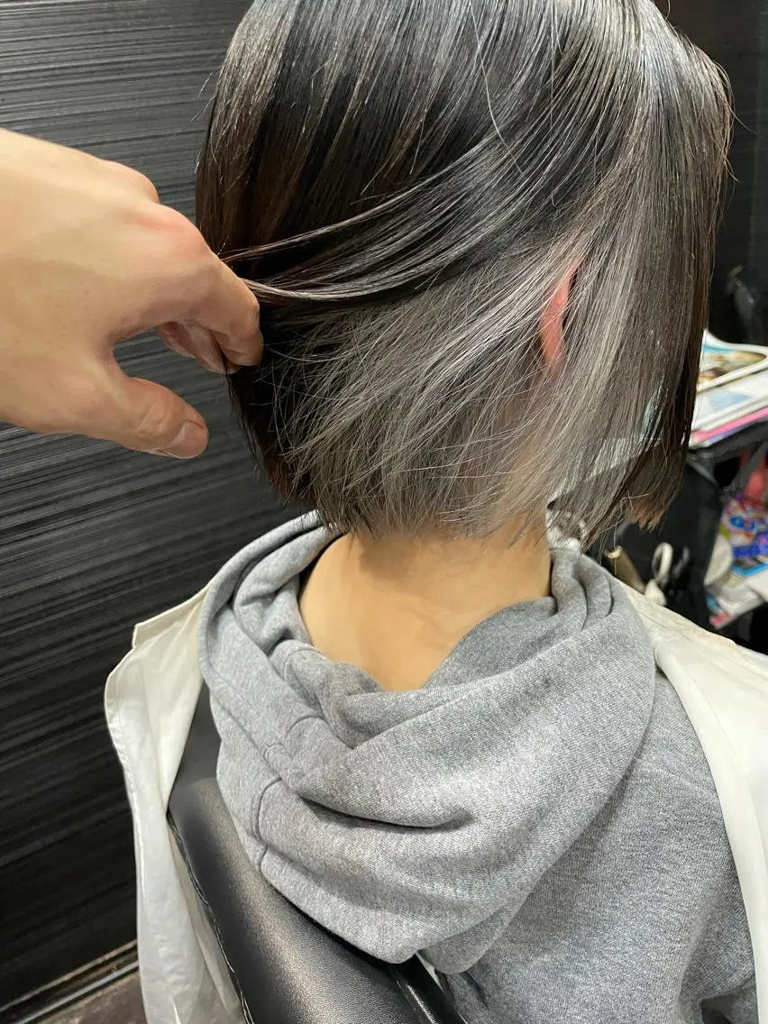 ショート カラー インナーカラー 山本 雅由のヘアスタイル