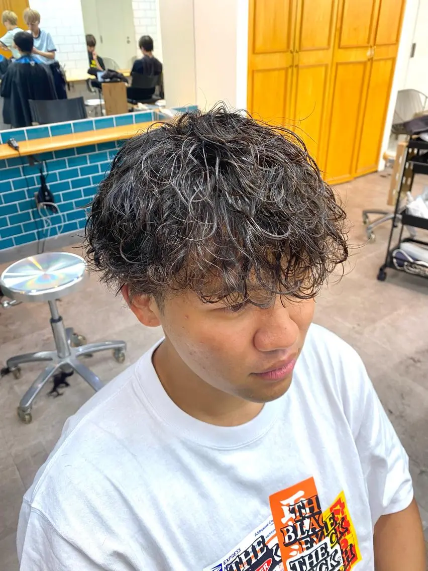 パーマ メンズ メンズパーマ 波巻きパーマ スパイラルパーマ カット パーマ シャドウパーマ/ 波巻パーマYu-Kiのヘアスタイル