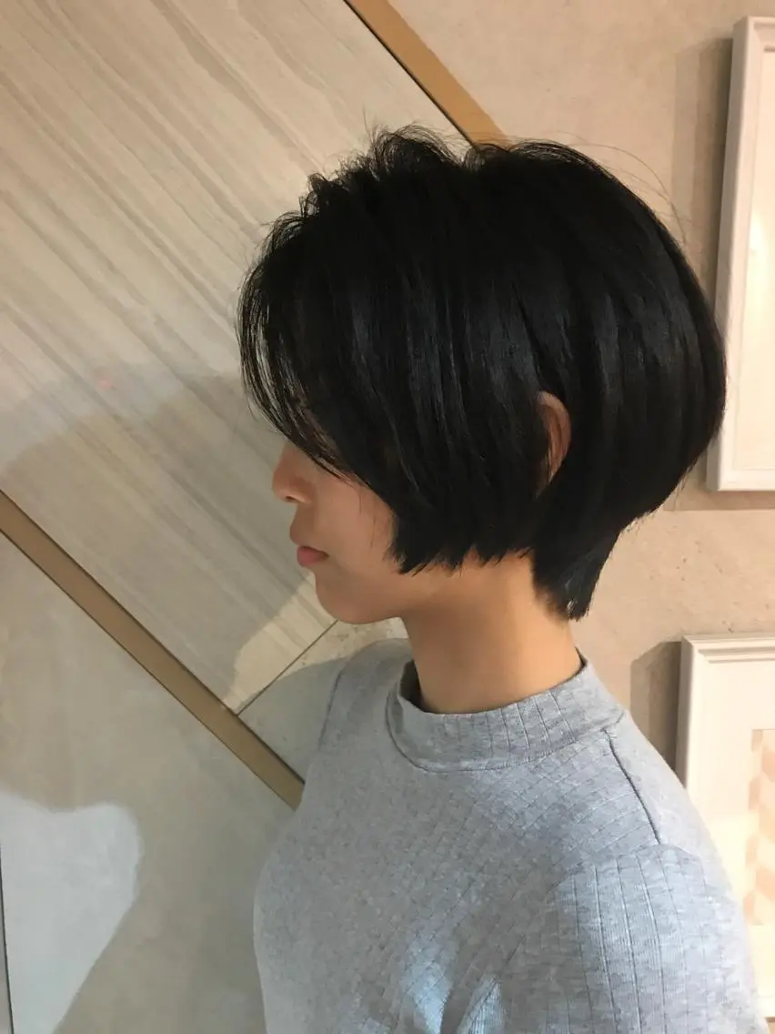 ショート カラー パーマ 透明感カラー デザインカラー グラデーションカラー グレージュ ハイライトカラー 髪質改善満足度NO1 山下のヘアスタイル