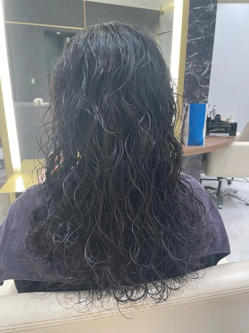 ロング パーマ パーマモデル募集🌈 森脇帆南のヘアスタイル