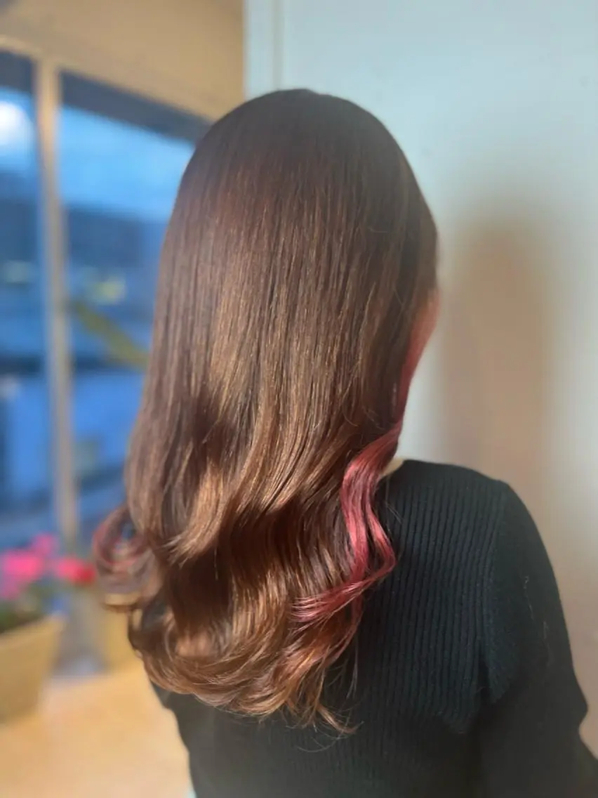 ロング カラー Ofhair 柴田咲喜のエステ・リラクイメージ