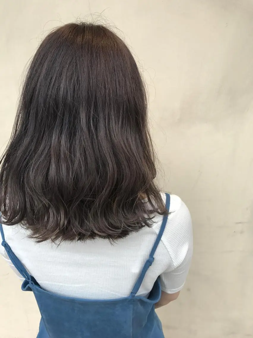 ミディアム カラー グレージュ 艶髪育成サロン 京橋　shinのヘアスタイル