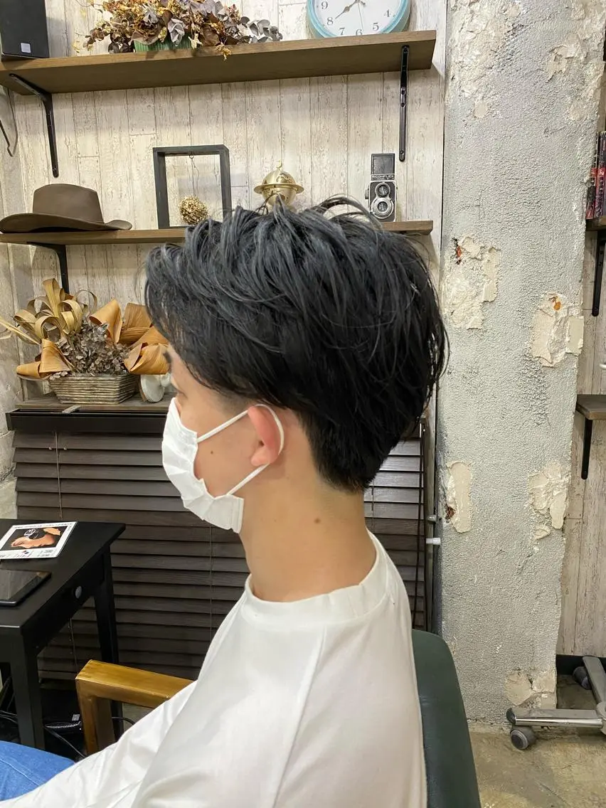 ロング メンズ アップバング 勝河 怜楊のヘアスタイル