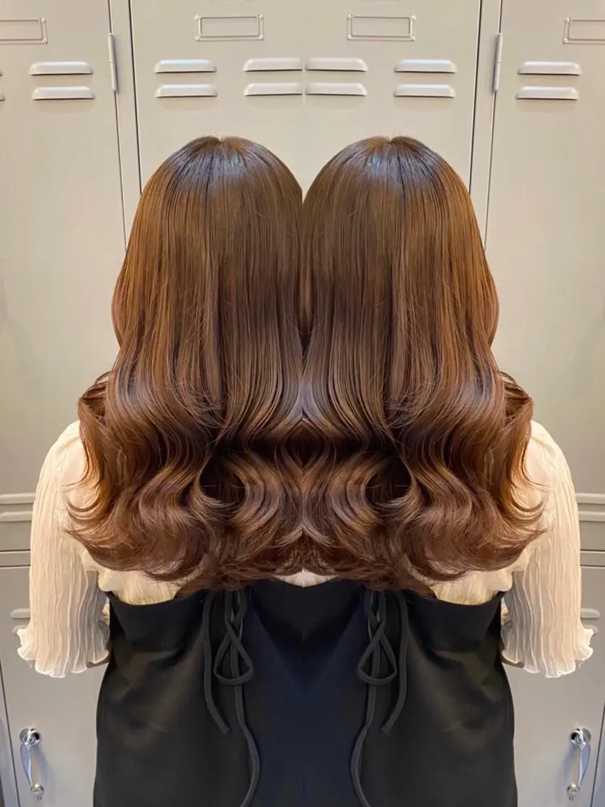 ロング カラー パーマ 🩵レイヤー✖︎ 髪質改善🩵リョウヤのヘアスタイル