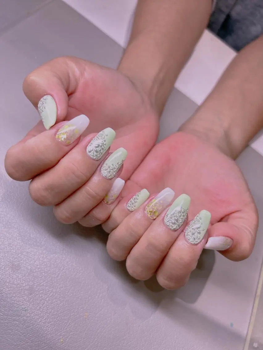 ネイル 長さだし専門店 M2　rikaのネイルデザイン