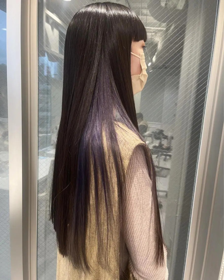 ロング カラー インナーカラー ウルフカット／吉村 桃子のヘアスタイル