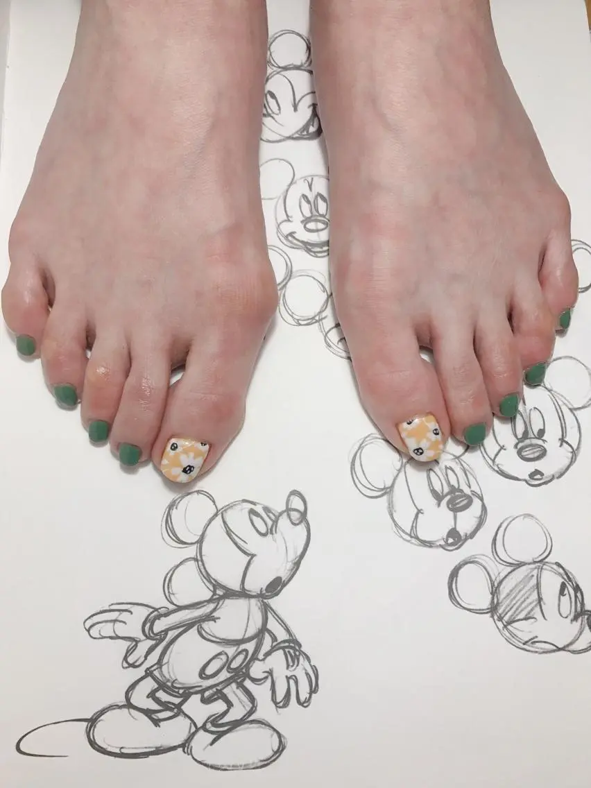 ネイル フラワーネイル フットネイル owlnail /持込みデザイン専門のネイルデザイン