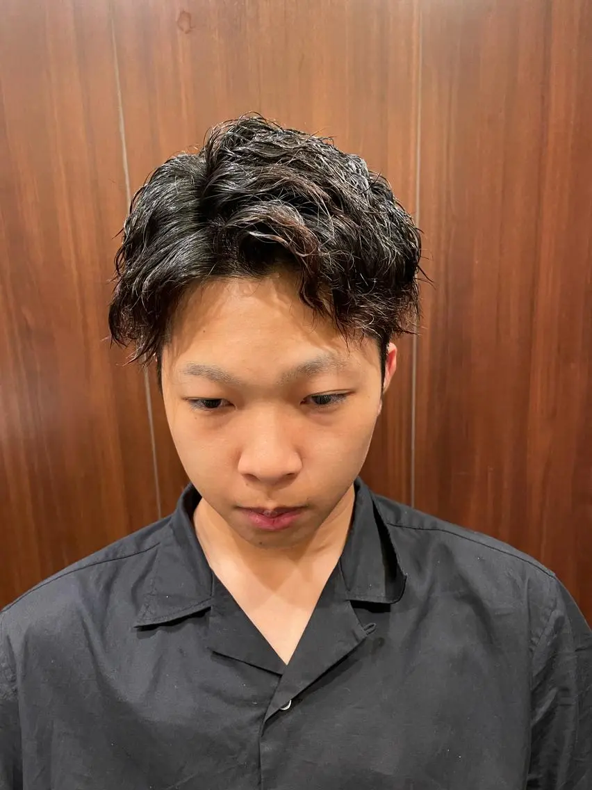 パーマ メンズ 北本 龍磨のヘアスタイル