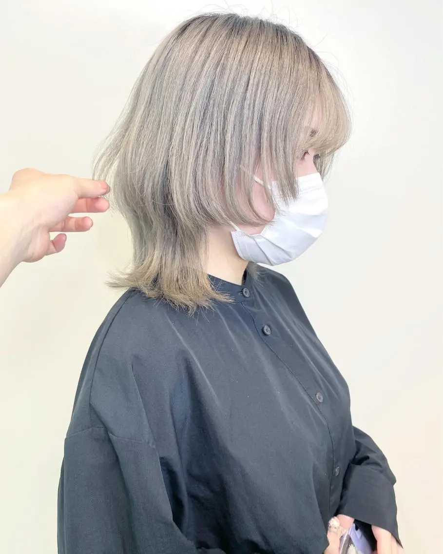 ミディアム ボブ ウルフカット 大阪ウルフカット ハッシュカットのヘアスタイル