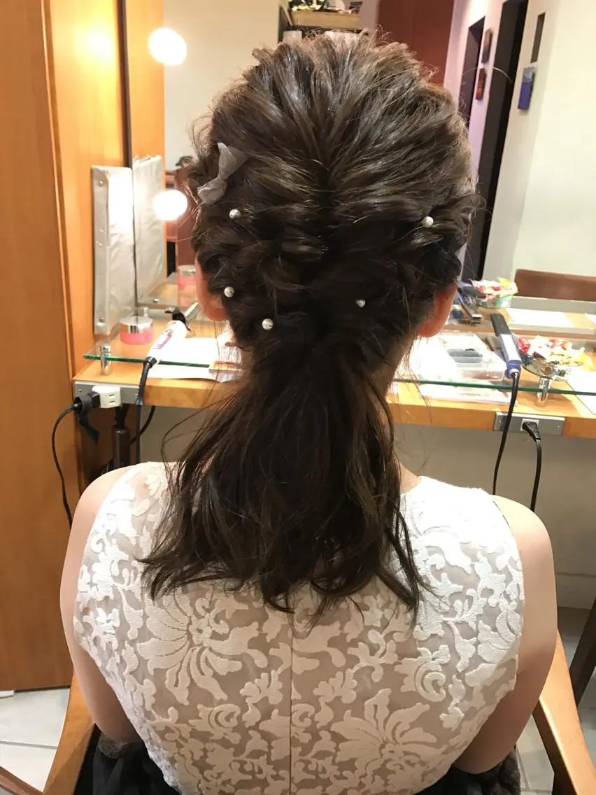 セミロング ヘアアレンジ ハーフアップ 🪐脱白髪染め 🪐松尾菜々美のヘアスタイル
