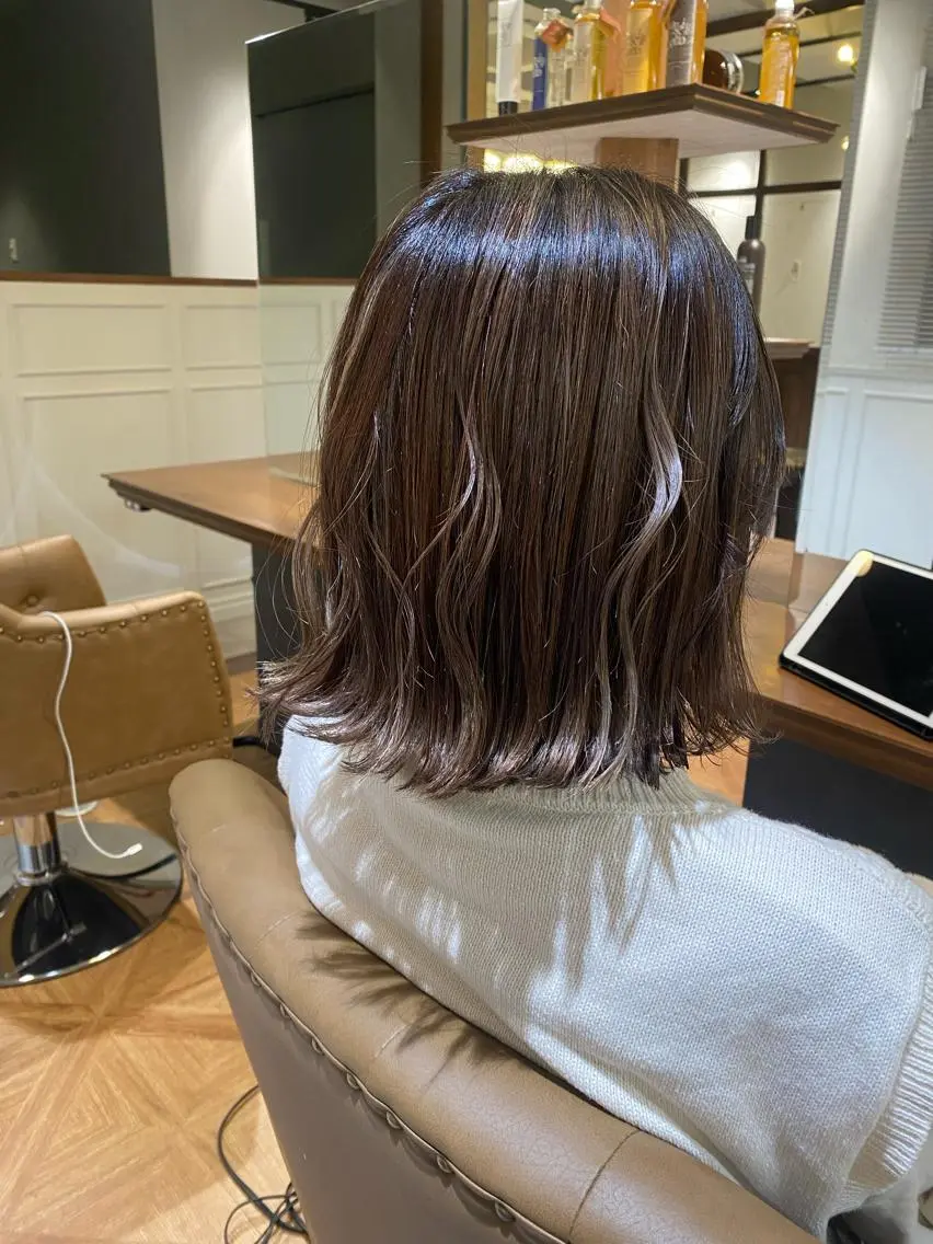 ミディアム ハイライト 中川 花織のヘアスタイル