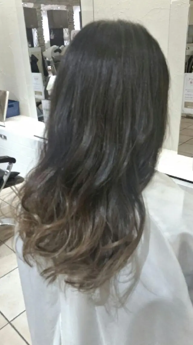 セミロング ロング カラー ヘアアレンジ グラデーションカラー 【髪質改善美容師】t occa茨木篠原健太のヘアスタイル