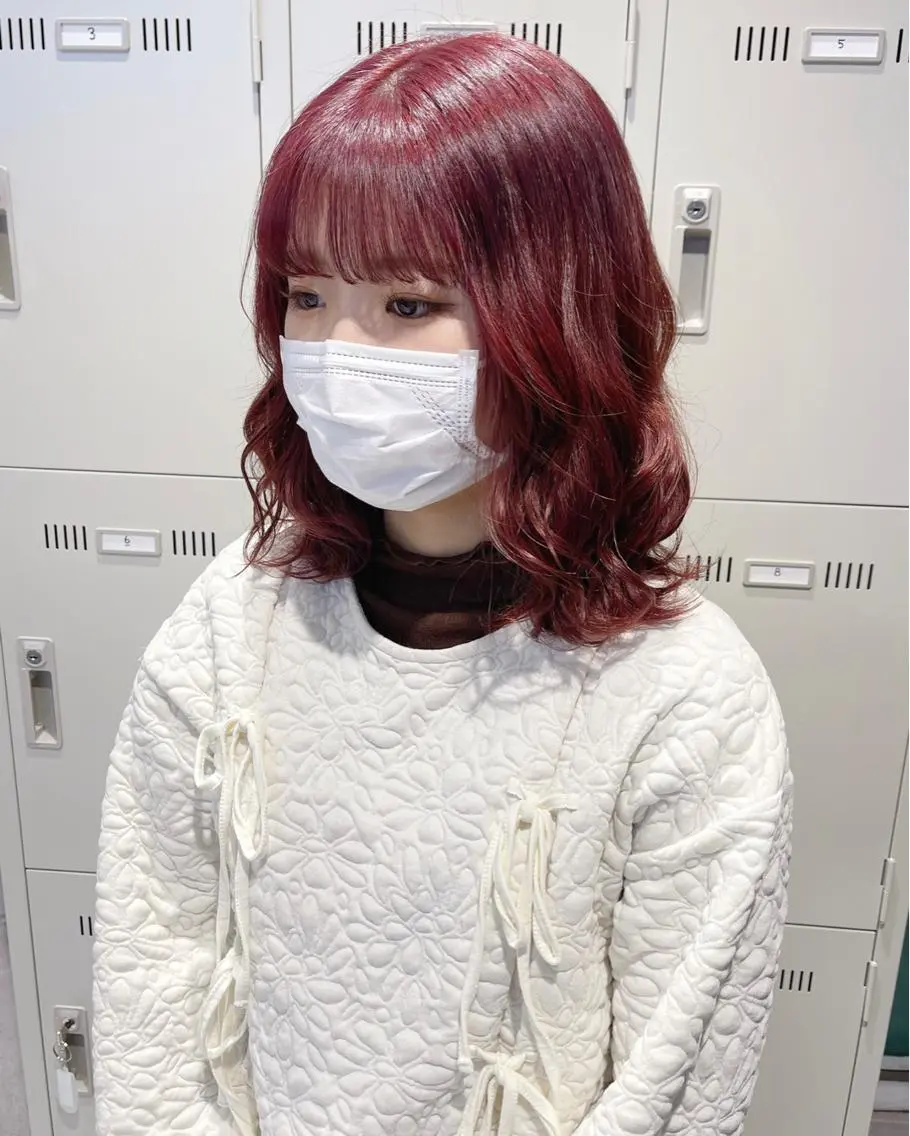ミディアム カラー パーマ ヘアアレンジ メンズ キッズ ネイル マツエク・マツパ アイブロウ カット ヘアカラー トリートメント レイヤー/ダブル カラー/YURINAのヘアスタイル