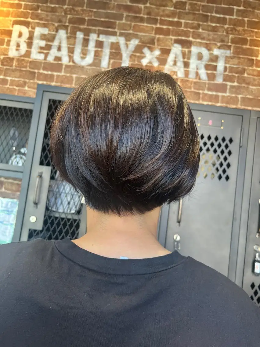 ショート カラー パーマ ヘアアレンジ メンズ キッズ ネイル マツエク・マツパ アイブロウ メンズハイライト メンズパーマ ブラウンカラー ケアカラー 透明感カラー 久木原 ゆりのヘアスタイル