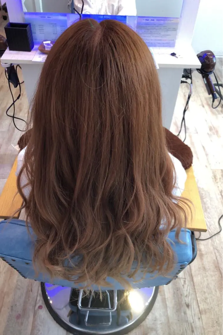 ロング カラー ベージュカラー ピンクカラー ピンクベージュ 白井 つづりのヘアスタイル