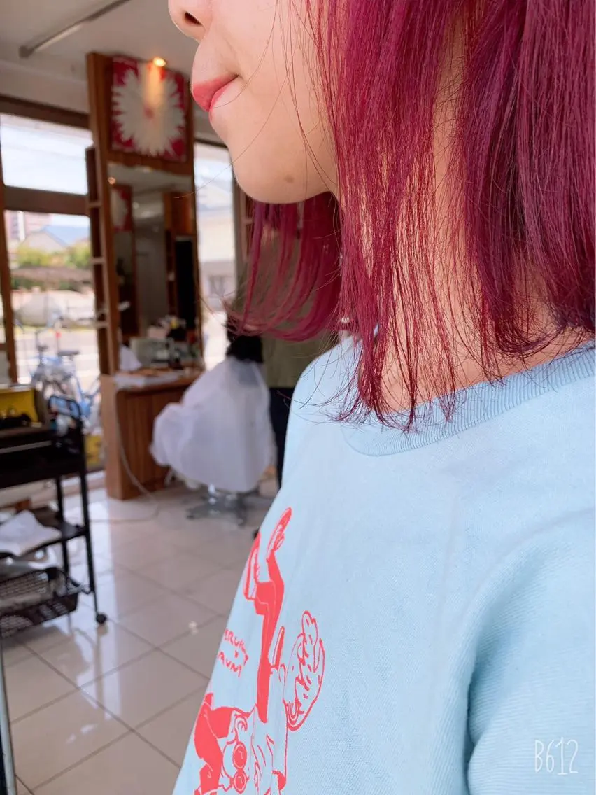 ミディアム カラー ヘアアレンジ 脱白髪染め美容師 竹内涼乃のヘアスタイル