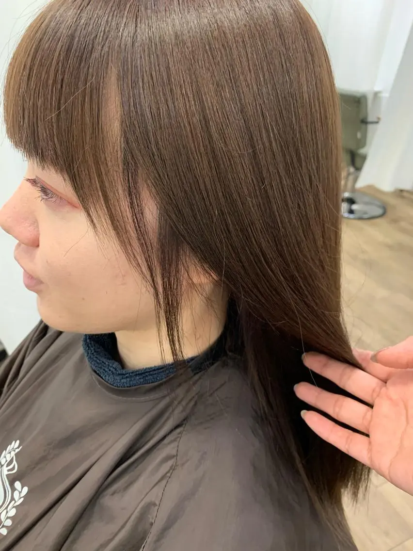 ロング カラー おくれ毛 カット ヘアカラー トリートメント レイヤー/顔周り /AKARIのヘアスタイル