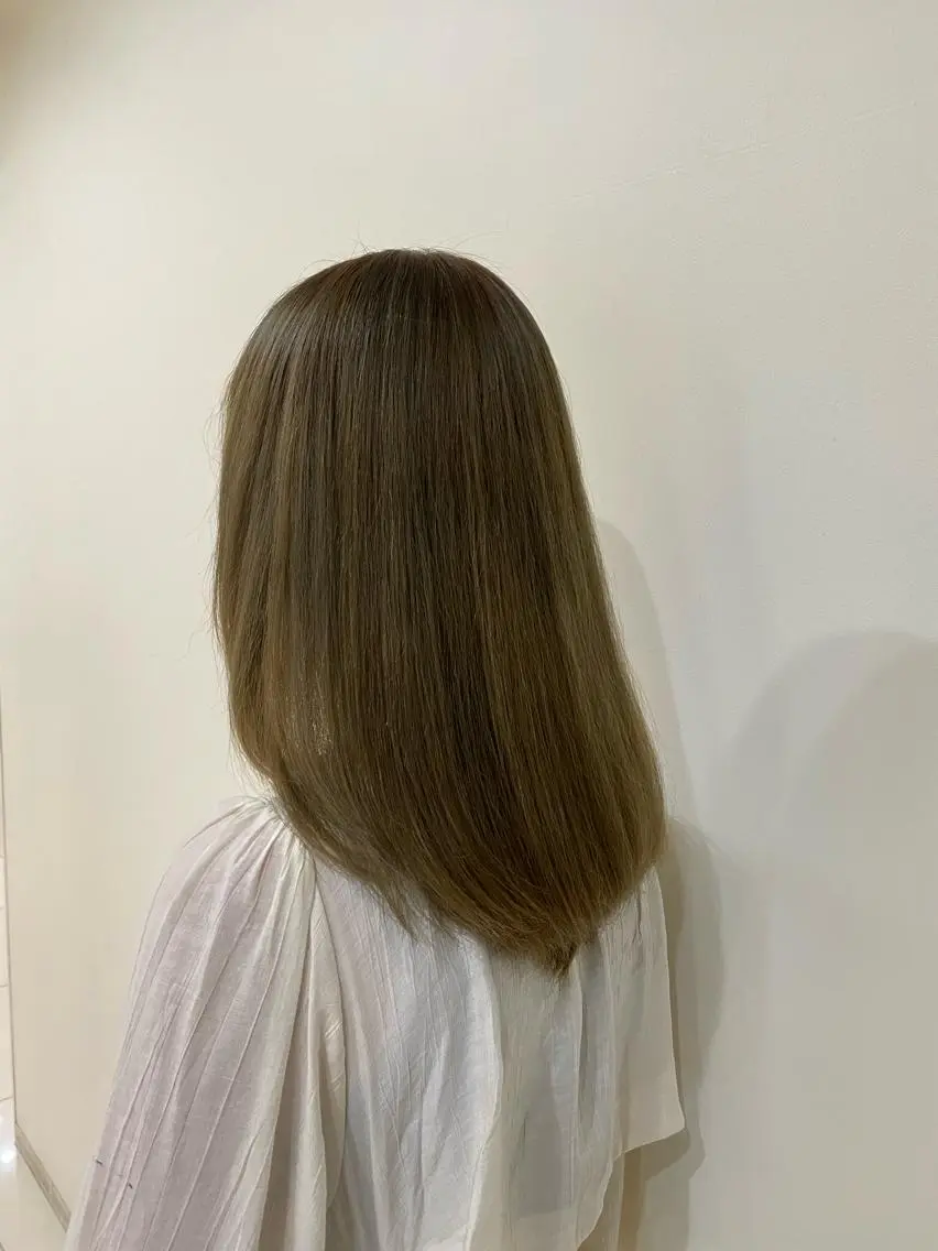 セミロング 髪質改善/レイヤー ハッシュカットひなたのヘアスタイル