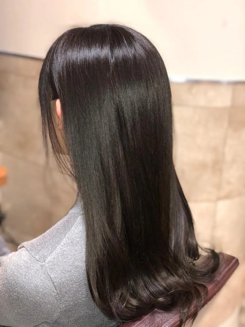 ロング カラー ブラウンカラー ダークブラウン トリートメント 100%髪質改善特化 TRUNSのヘアスタイル